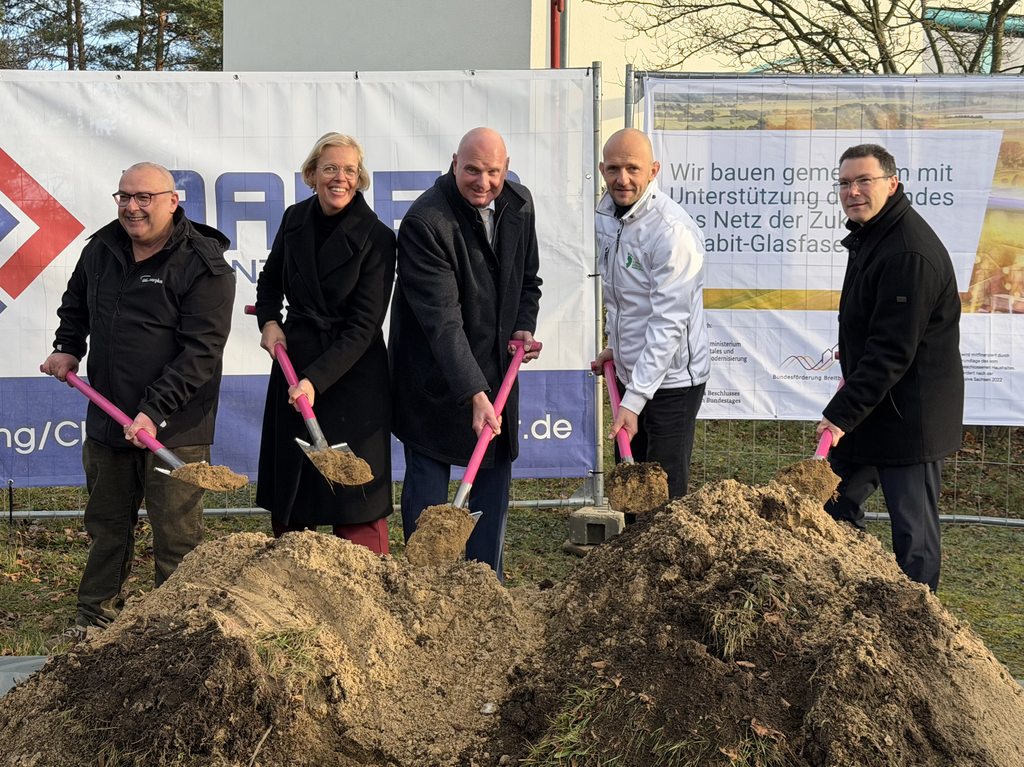 Spatenstich für zweite Phase des geförderten Glasfaserausbaus im Landkreis Görlitz